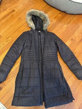 GAP Black Maternity XS Womens Long Puffer Coat with Faux Fur Hood